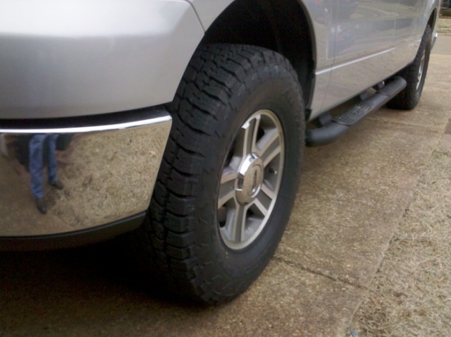 check out my new tires-img_20110203_155349.jpg