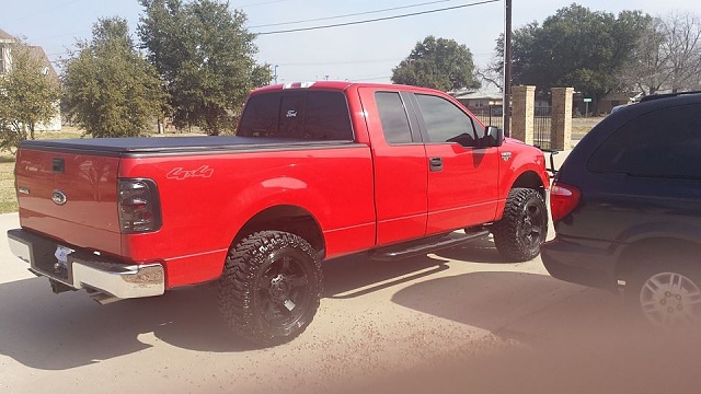 let's see some leveled 04-08 f150s-1888596_10201561888715197_1242847193_n.jpg