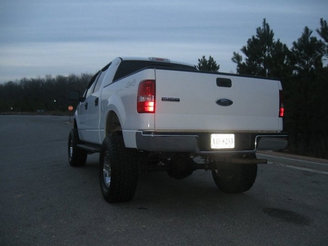 3inch body lift and leveling kit???-truck-rear-view.jpg
