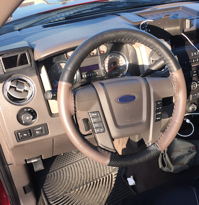 Has anyone Installed an Aftermarket Leather Steering Wheel Wrap?-brown-black-wheelskinz.jpg