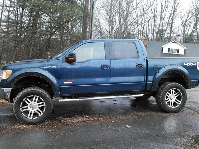 Let's see those 20's and 35's!-f150.jpg