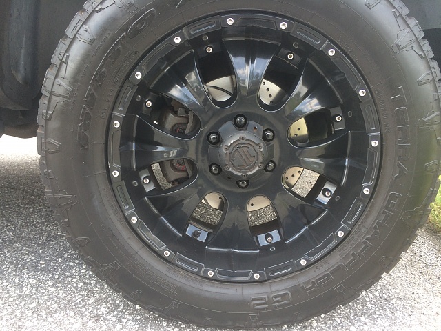 Lets see those black trucks!!-brakes_2.jpg