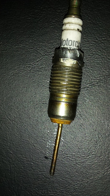 Help! Socket Stuck On Plug In Cylinder-004.jpg