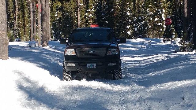 lets see your truck in the snow pictures-20151126_123318.jpg