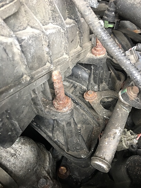 Rusted air filter bolts help?-photo353.jpg