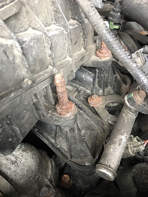 Rusted air filter bolts help?-photo405.jpg