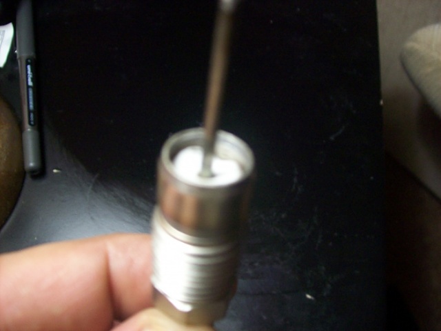 How I pulled out a broken spark plug-100_2660.jpg