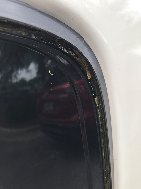 Lost Taillight Lens?-photo66.jpg