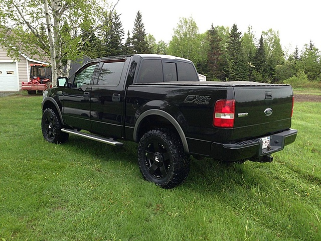 Lets see those blacked out trucks!!!-v0oi057h.jpg