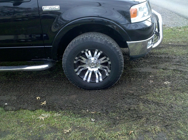 Lemme see those blak rims!-img_20111128_120833.jpg