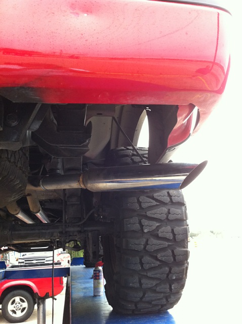 Dual exhaust tip placement and style-image-1923160018.jpg