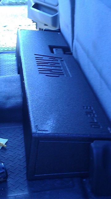 Audio systems in extended cab trucks-top-box.jpg