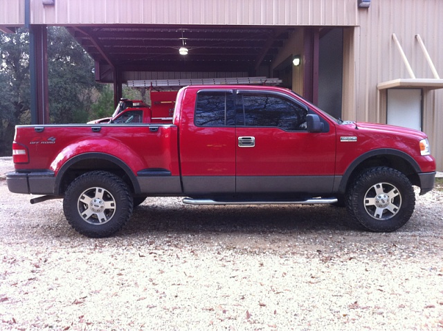 Lets see some 295/70/18 Tires on a leveling kit!!-image-3019472274.jpg