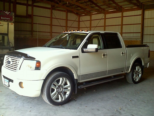 Lets see those Limited F150s!!-289367_10150327766850493_682875492_8496023_805458362_o-1-.jpg