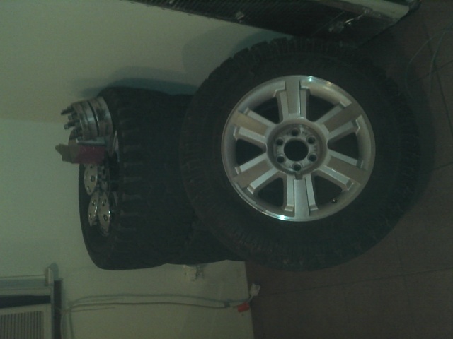 35&quot; tires with 20&quot; oem wheels for sale-2012-03-05_19-43-40_94.jpg