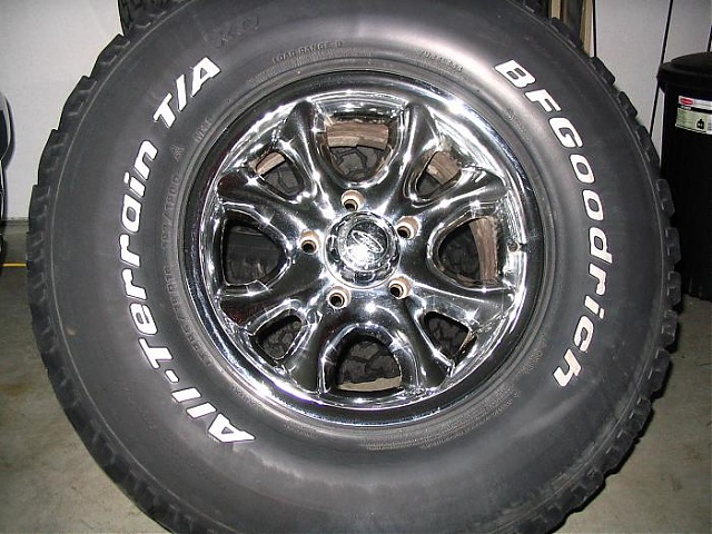 BF Goodrich All Terrain K/O's and chrome Eagle Alloy wheels-img_1280.jpg