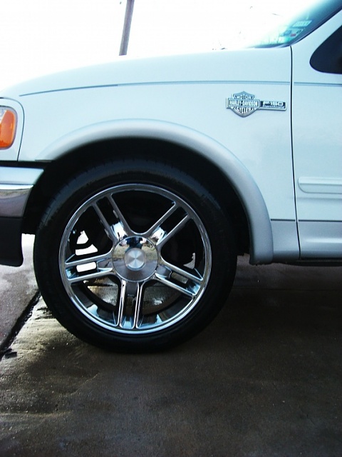 2003 Ford f150 harley davidson replica wheels #3