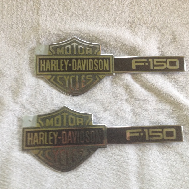 Harley Davidson F150 Fender Emblems / Badges-img_2281.jpg