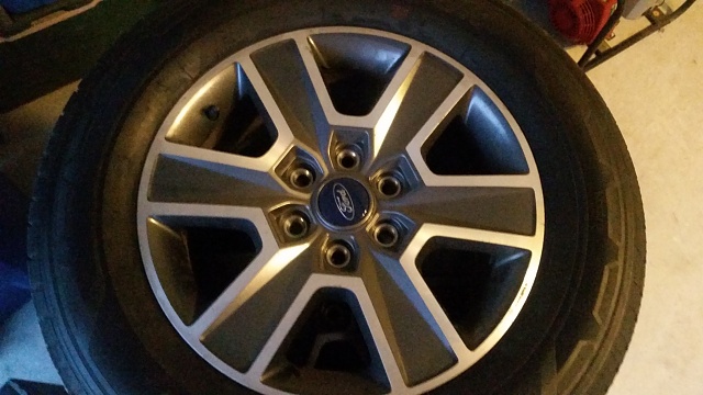 2015 18&quot; Rims with tires. No TPMS-20160418_065326.jpg