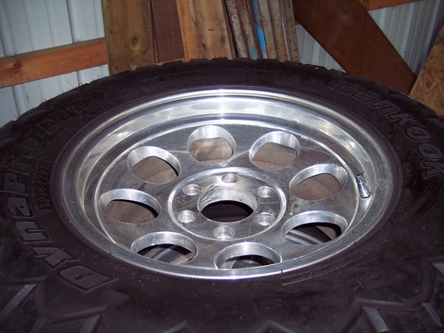 17 Inch Mickey Thompson Wheels / 33&quot; Hankook MTZ Tires-100_2037.jpg