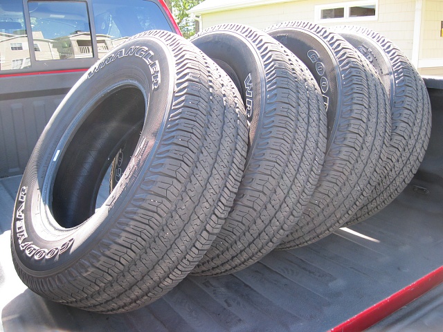 For Sale: 255/70R17 Goodyear Wrangler SR-A Tires - Ford F150 Forum -  Community of Ford Truck Fans