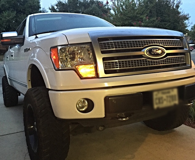 F150 Platinum 4x4 6&quot; lift with New 35&quot; toyos and 20&quot; Fuels-image4.jpg