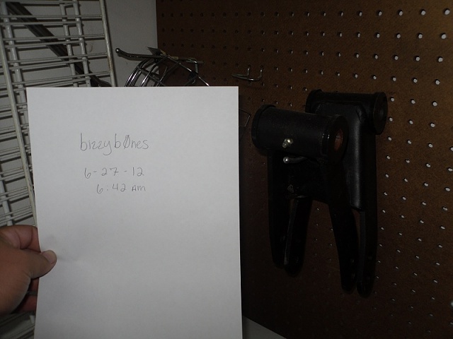 FS: Drop Shackles and Chrome Package Tip-sdc10651.jpg
