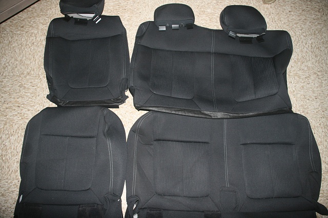 2011 fx2 oem cloth seats covers-img_7646.jpg