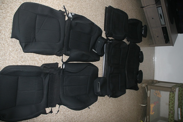 2011 fx2 oem cloth seats covers-img_7643.jpg