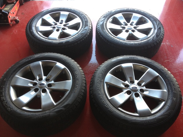 20&quot; FX Wheels and Tires w/TPMS and lugs-img_3621.jpg