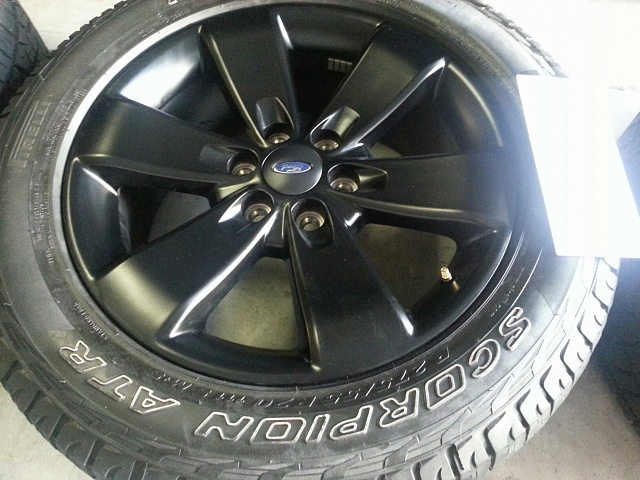 black 20 fx wheels +tires-20121006_080506_resized.jpg