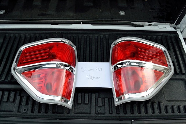 FS: 2010 Head and Taillights, Chrome Grille, Fact 4x4 Blocks, 20&quot; Lariat wheels ++-dsc_0382.jpg
