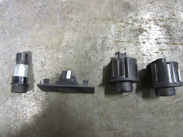 2011 Dash parts-img_1132.jpg