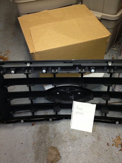 Need an FX4 6-bar grille-image-3963817023.jpg