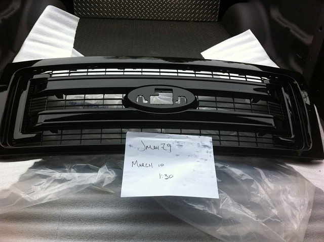 2013 Appearance Package Grille &amp; Running Boards-4.jpg