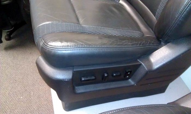 Raptor Seats, SuperCab, Black leather, Power in MN, 00-imag0173.jpg