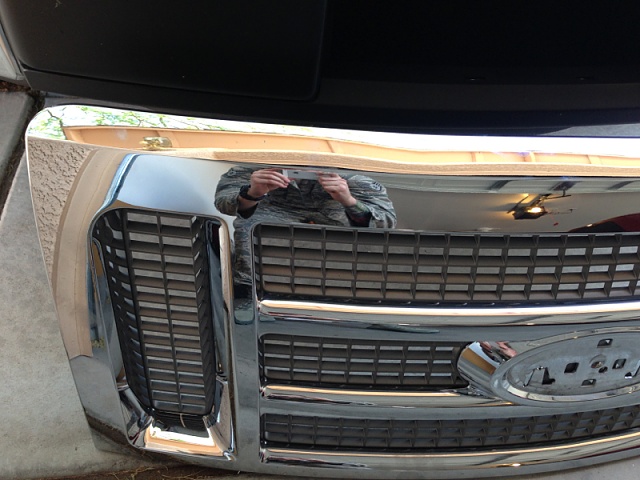 2011 Lariat grill-image-1863929518.jpg