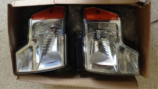 FS: 2011 chrome halogen headlights with bulbs-image-96415596.jpg