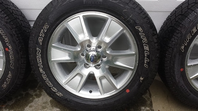 FS *BN* 2013 20&quot; Lariat Wheels and Pirelli's-tire-single-compressed.jpg
