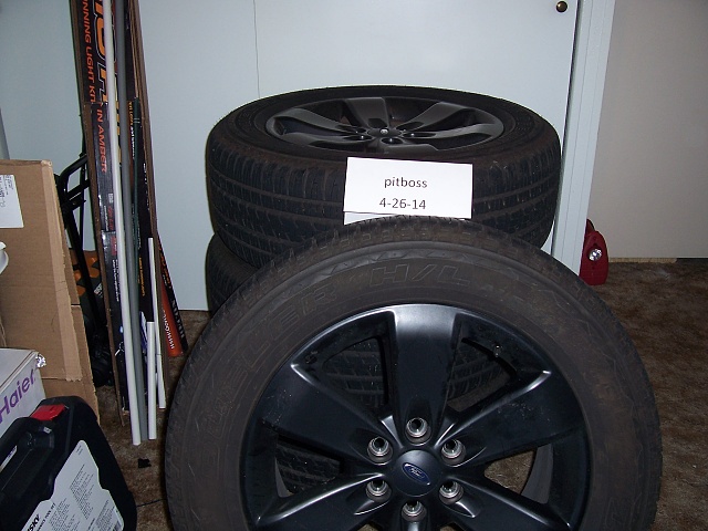 Selling FX4 Black rims and tires-100_1395.jpg