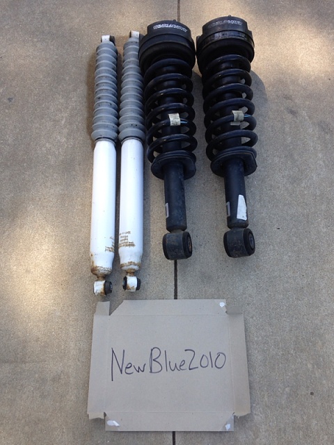 Stock struts with 2.5&quot; RC leveiking kit and RC rear shocks-image-3682057495.jpg