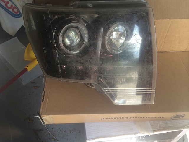 F/S halo black projector HID headlights-image-326814997.jpg