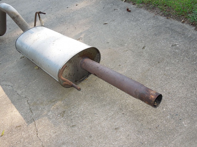 FREE - 2013 OEM Exhaust - 145&quot; wb-dscn4500.jpg