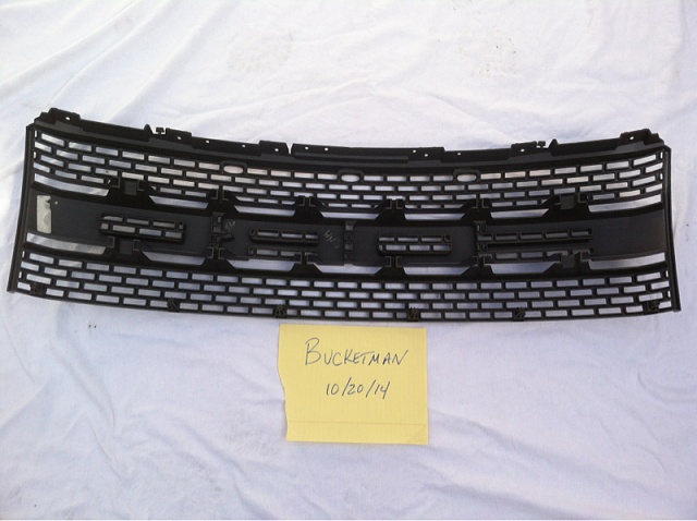 FS: OEM Raptor grill-image-1191033356.jpg