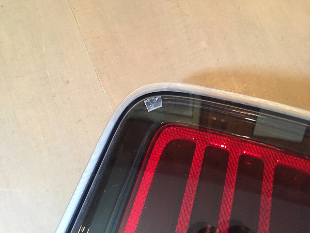 FX4 Taillights (P/S damaged)-img_7748.jpg