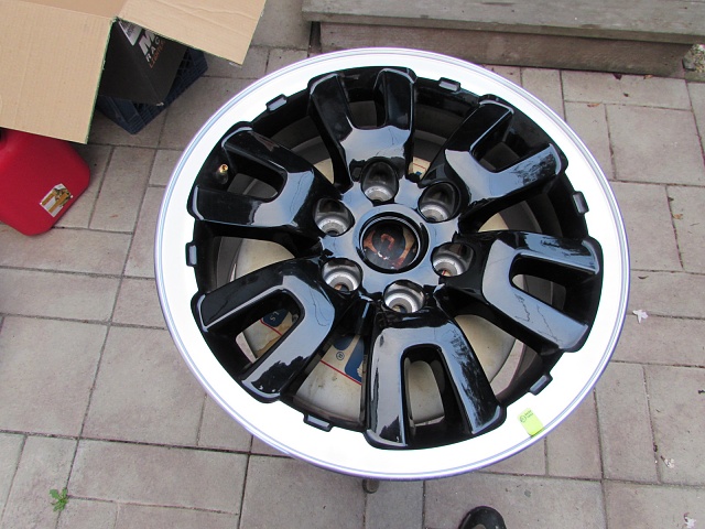 2010 -11 1st Gen Raptor Wheel Spare (Gloss Black)-img_0662.jpg