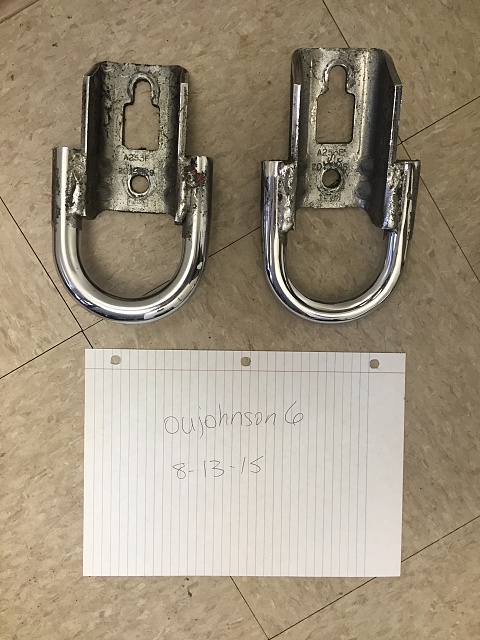 WTS Stock OEM chrome running boards and chrome tow hooks-photo902.jpg