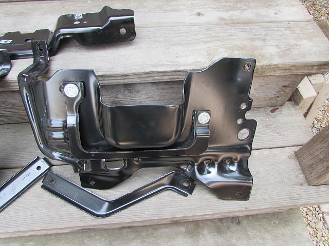 09-14 Front Bumper Mounting Brackets complete set-img_1114.jpg