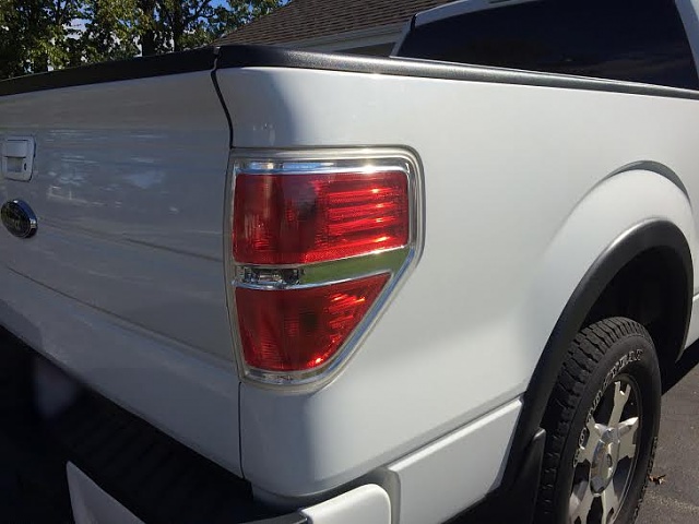 Tail Lights, OEM with chrome housing-right.jpg