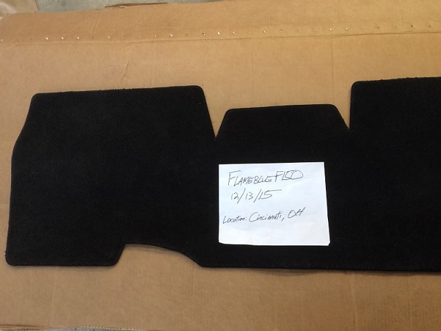 Lloyd Luxe Floor Mats (Top of the Line) for Super Cab (no Woofer)-img_0739.jpg